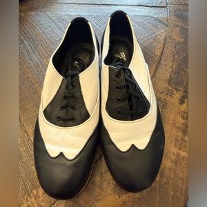 Classic Black and White Women's Oxfords